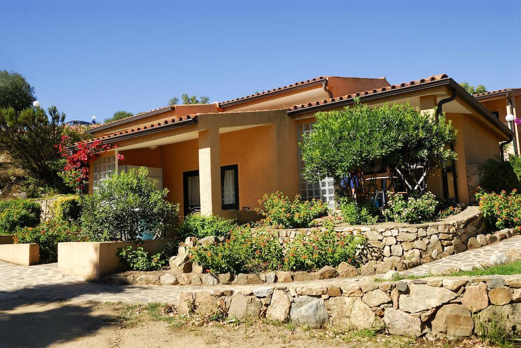 Camping Village Capo D'Orso Palau Exterior photo
