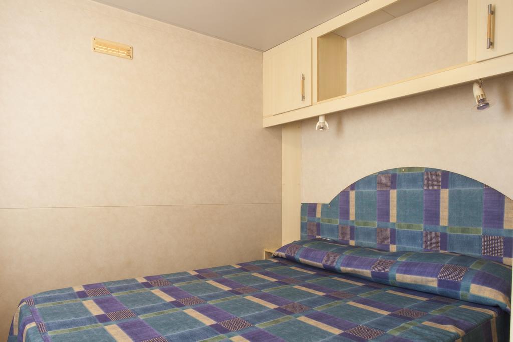 Camping Village Capo D'Orso Palau Exterior photo